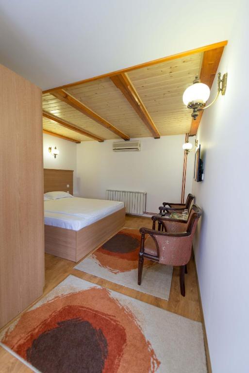 Pensiunea Imperial Targu Mures Quarto foto